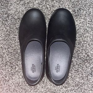 NWOT Crocs